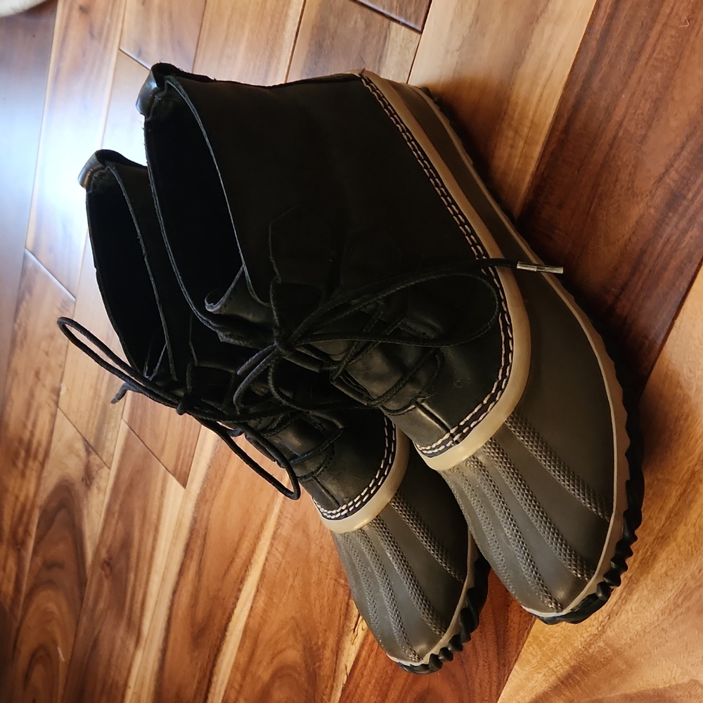 Sorel Out N About Duck Boots 9